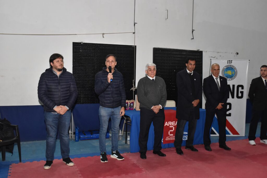 Fernandez Celebra: Se concretó un Torneo de Taekwondo en el polideportivo de la escuela 814